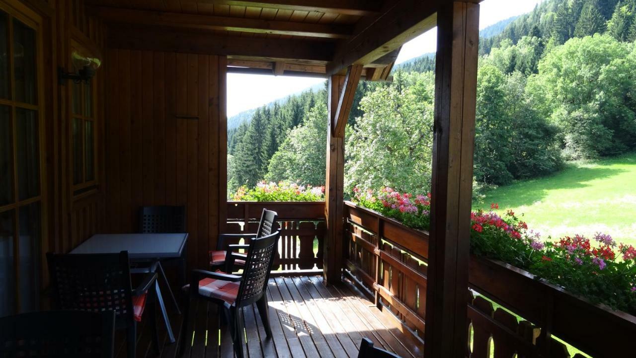 Ferienhaus Enzi Weißbriach Extérieur photo