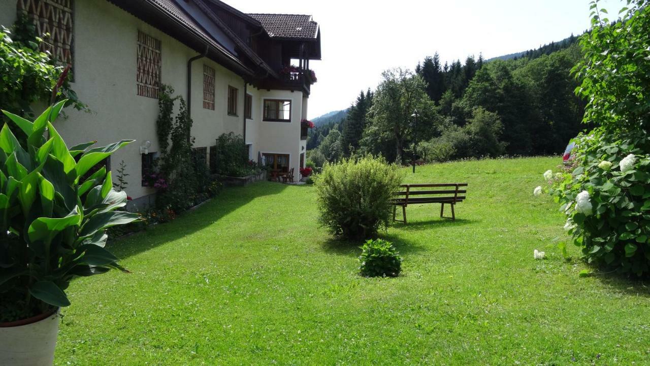 Ferienhaus Enzi Weißbriach Extérieur photo